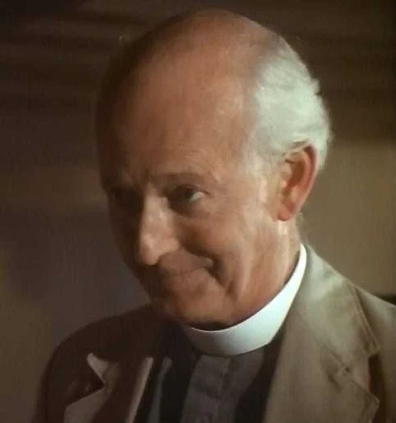 Adrian Cairns in She-wolf of London