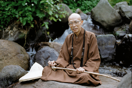 Chan master Shengyen sitting cross-legged